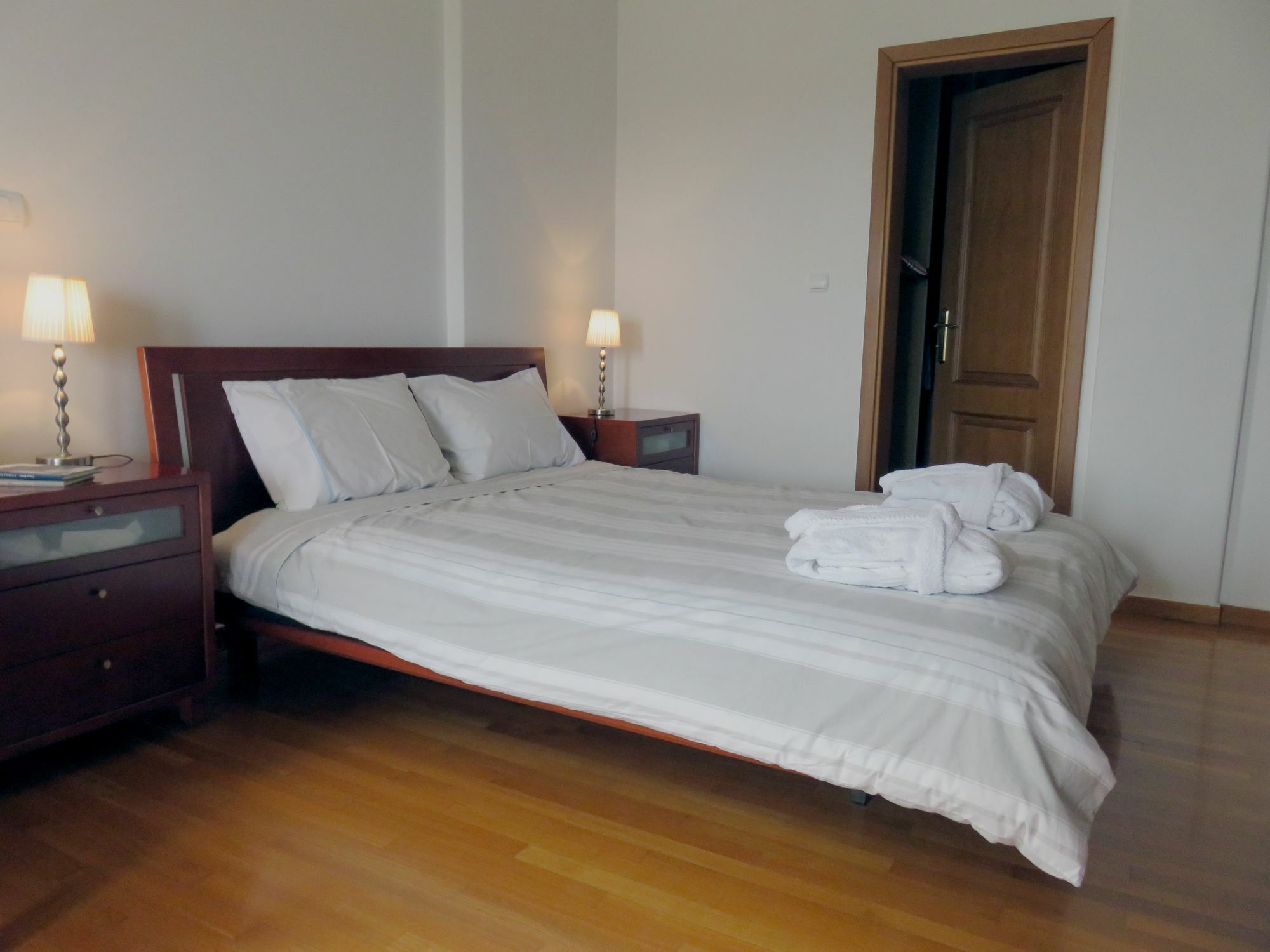 Olive Mansion Suites Marathón Buitenkant foto